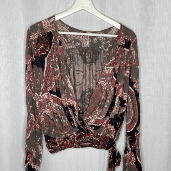 Free People Fiona Surplice Top - Picture 4 of 5